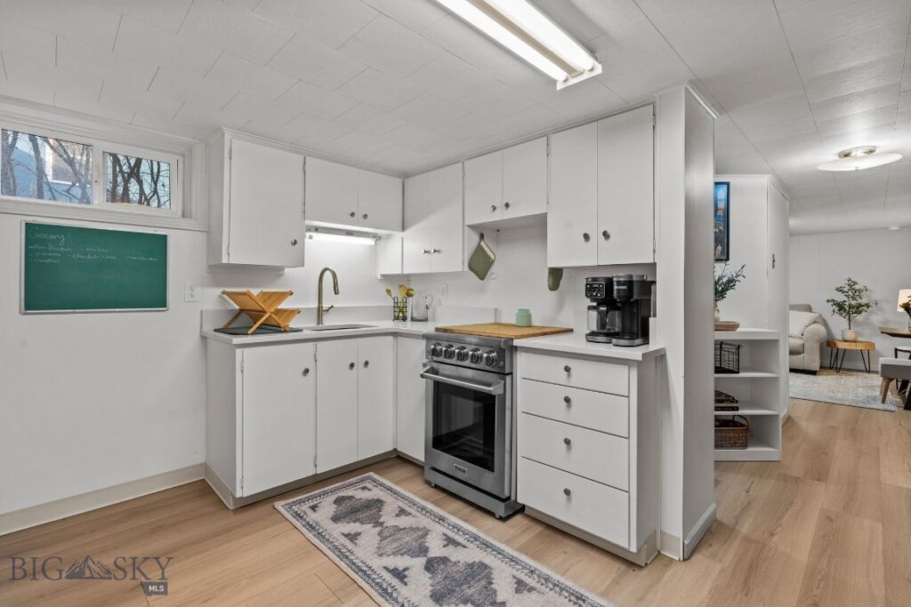 723 S 5th Avenue, Bozeman MT 59715