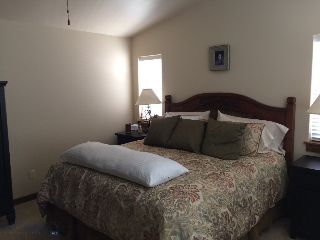 925 Twin Lakes Avenue, Bozeman MT 59718