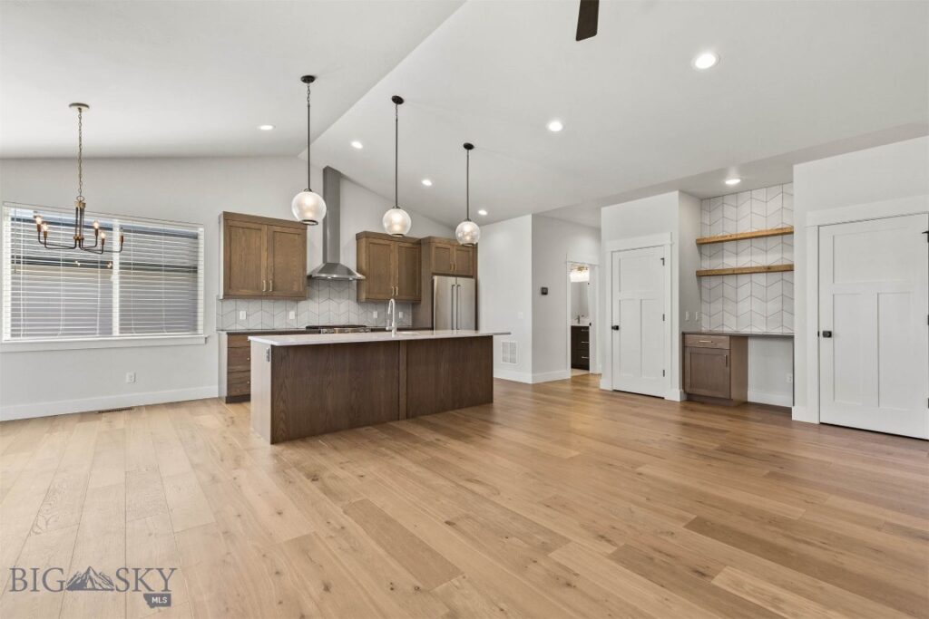 91 W Hyalite Peak Drive, Bozeman MT 59718