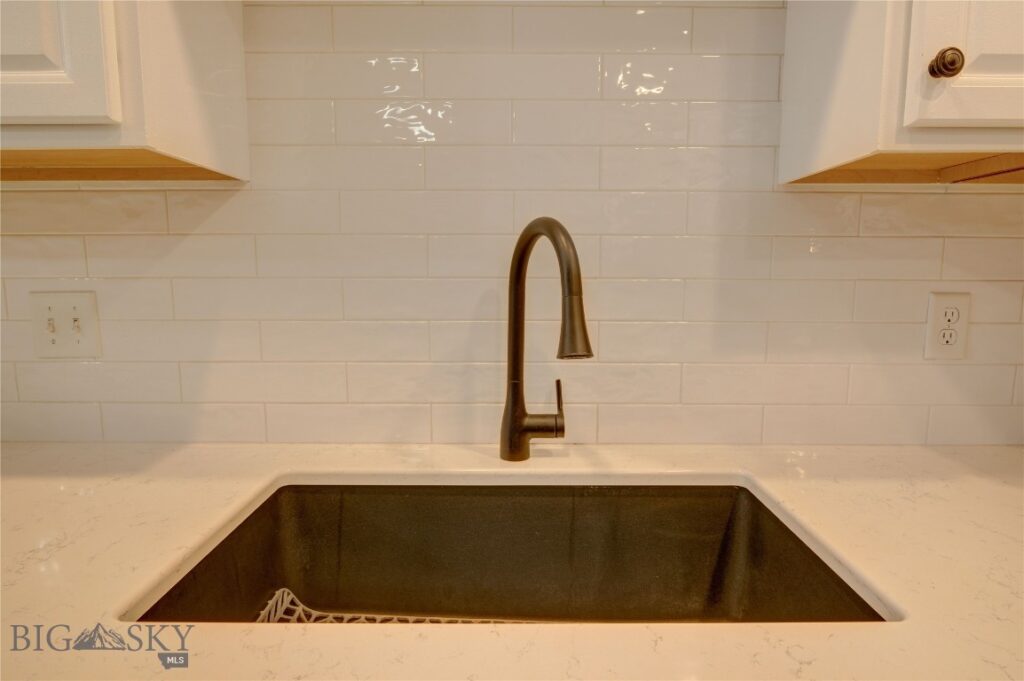 2240 Baxter Lane, Bozeman MT 59718