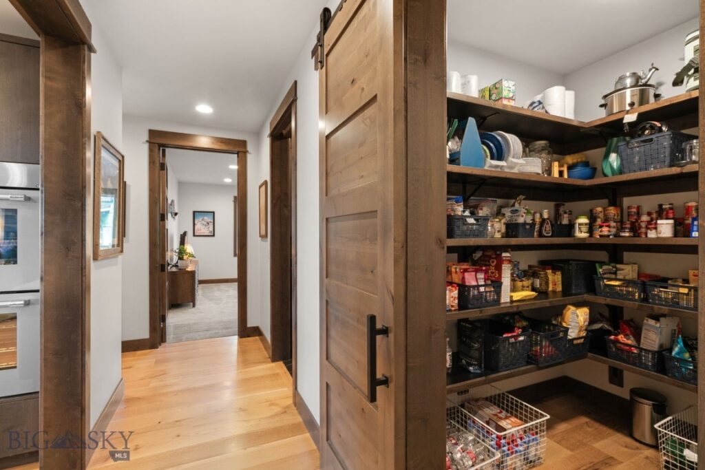 589 Tillyfour Road, Bozeman MT 59718