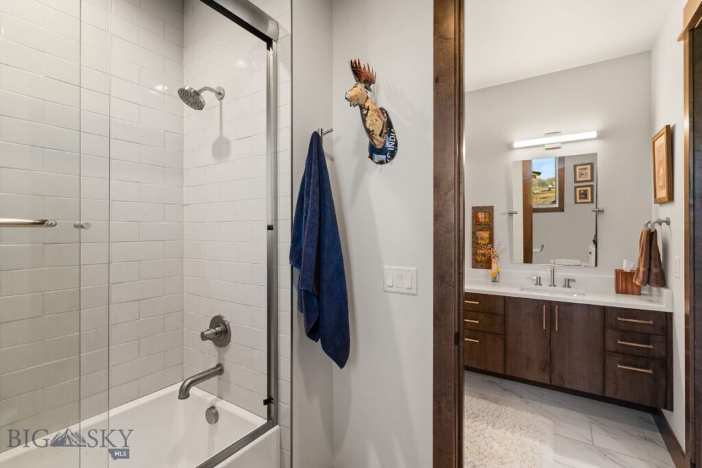 589 Tillyfour Road, Bozeman MT 59718