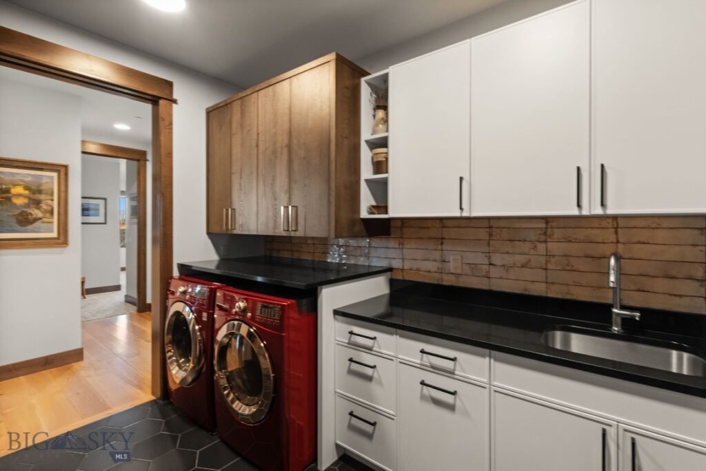 589 Tillyfour Road, Bozeman MT 59718