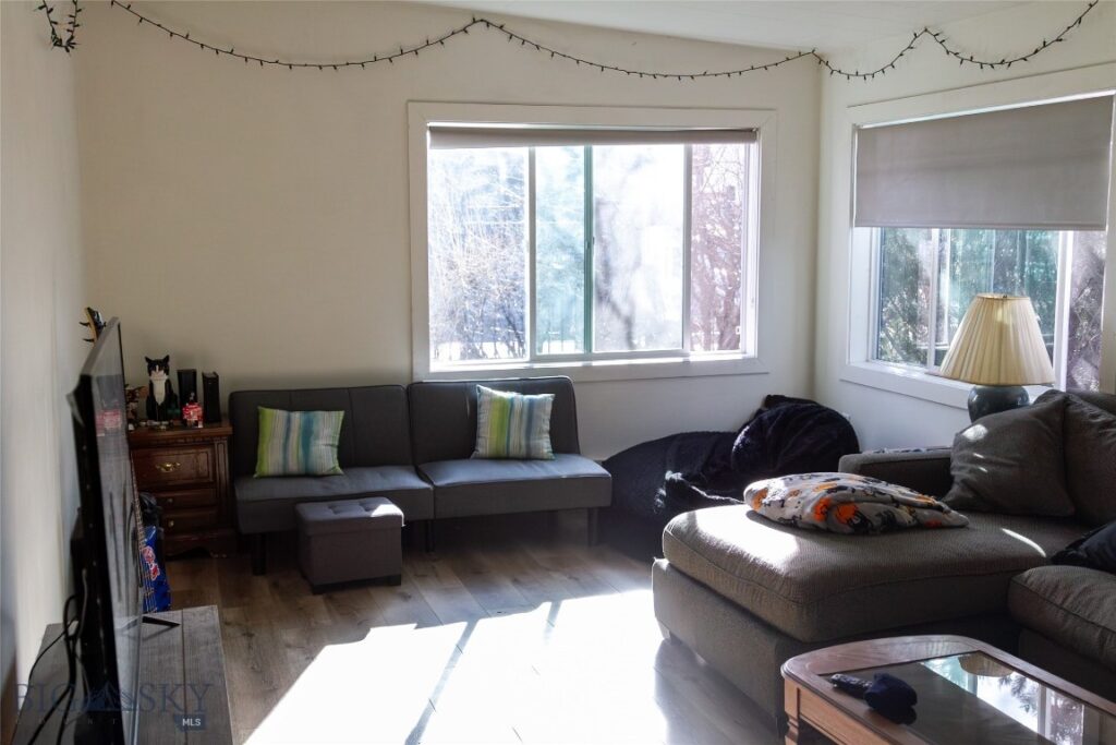 1604 Maple Lane, Bozeman MT 59715