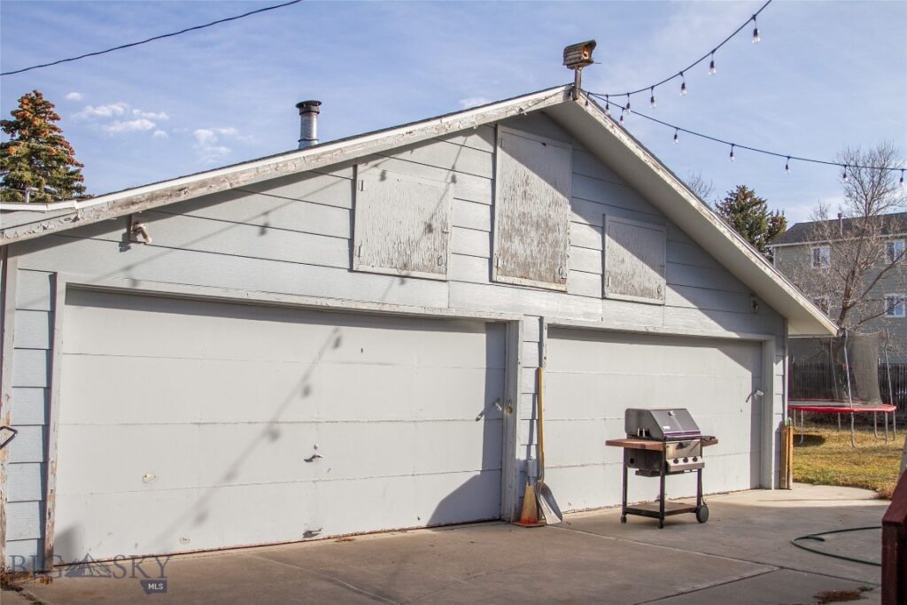 1604 Maple Lane, Bozeman MT 59715