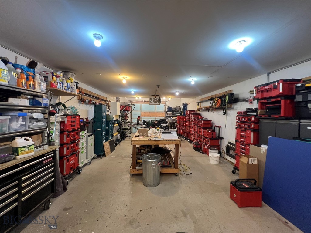 9000 S 19th Avenue, Bozeman MT 59718