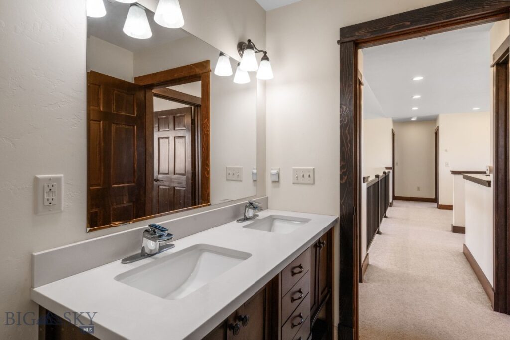 339 Heights Circle, Bozeman MT 59718