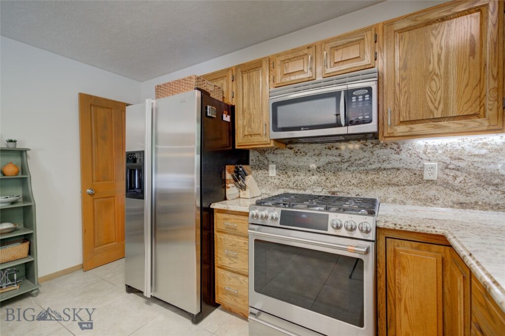 2915 Branding Iron, Bozeman MT 59715