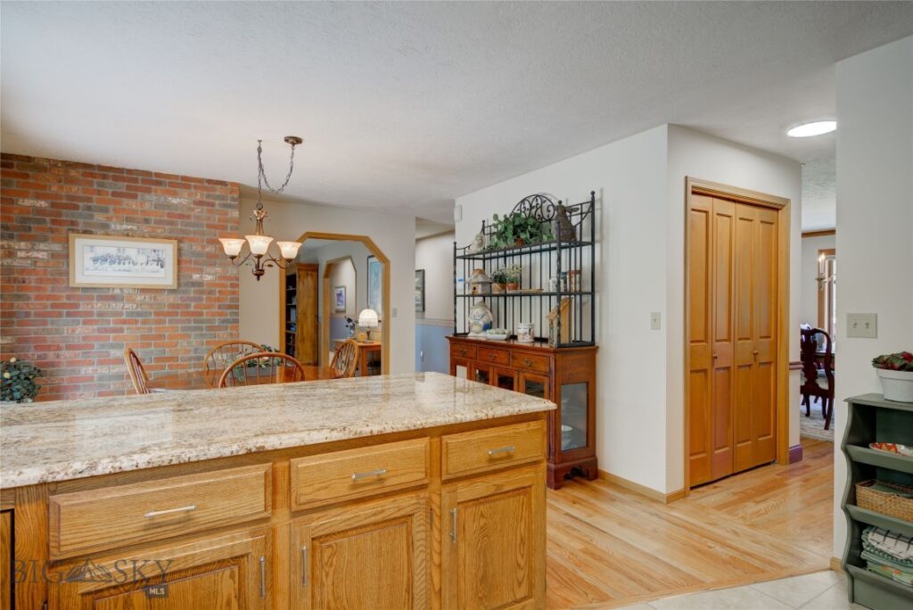 2915 Branding Iron, Bozeman MT 59715