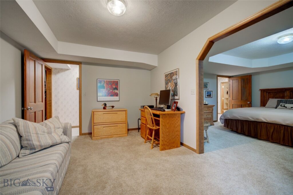 2915 Branding Iron, Bozeman MT 59715