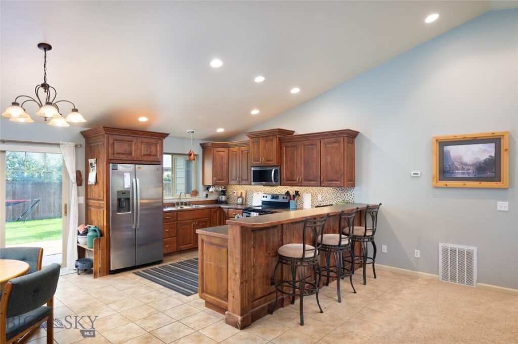 56 Thatch Wood Lane, Bozeman MT 59718