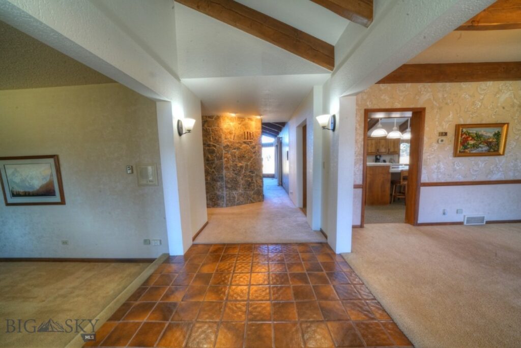 25 Riverside Drive, Bozeman MT 59715