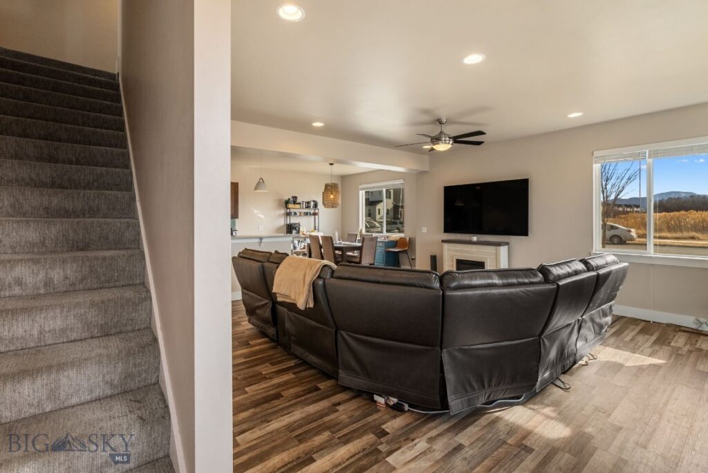 926 Abigail Lane, Bozeman MT 59718