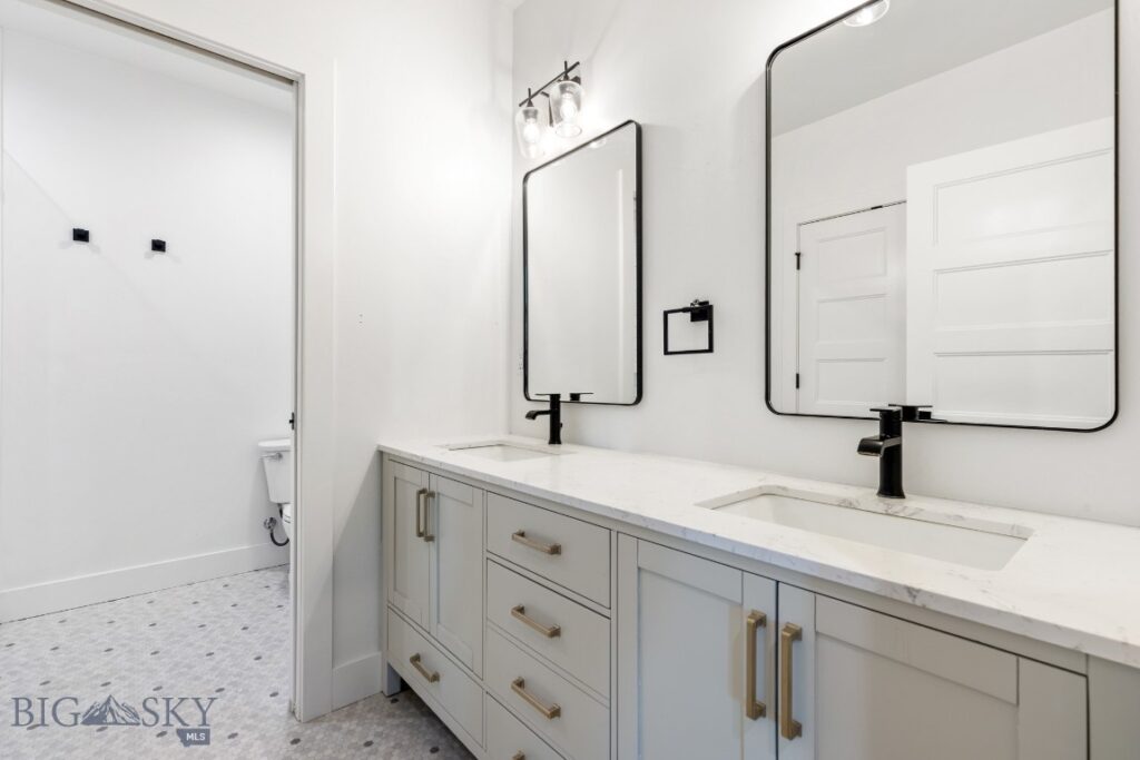 557 St Andrews, Bozeman MT 59715