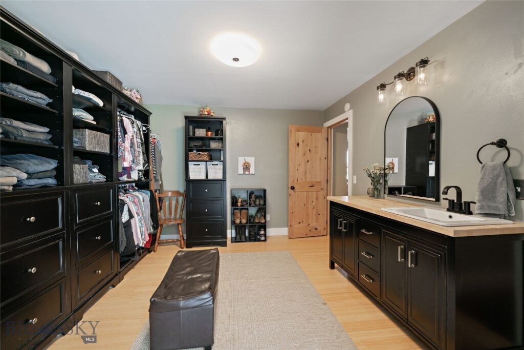 1609 Hillside Lane, Bozeman MT 59715