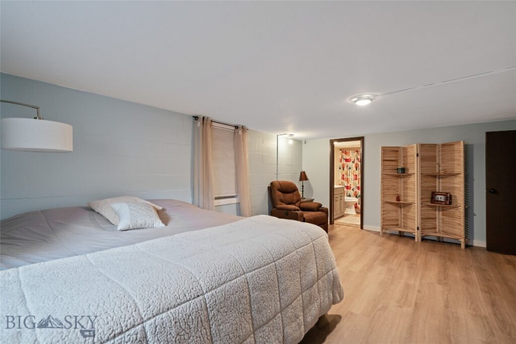 1609 Hillside Lane, Bozeman MT 59715