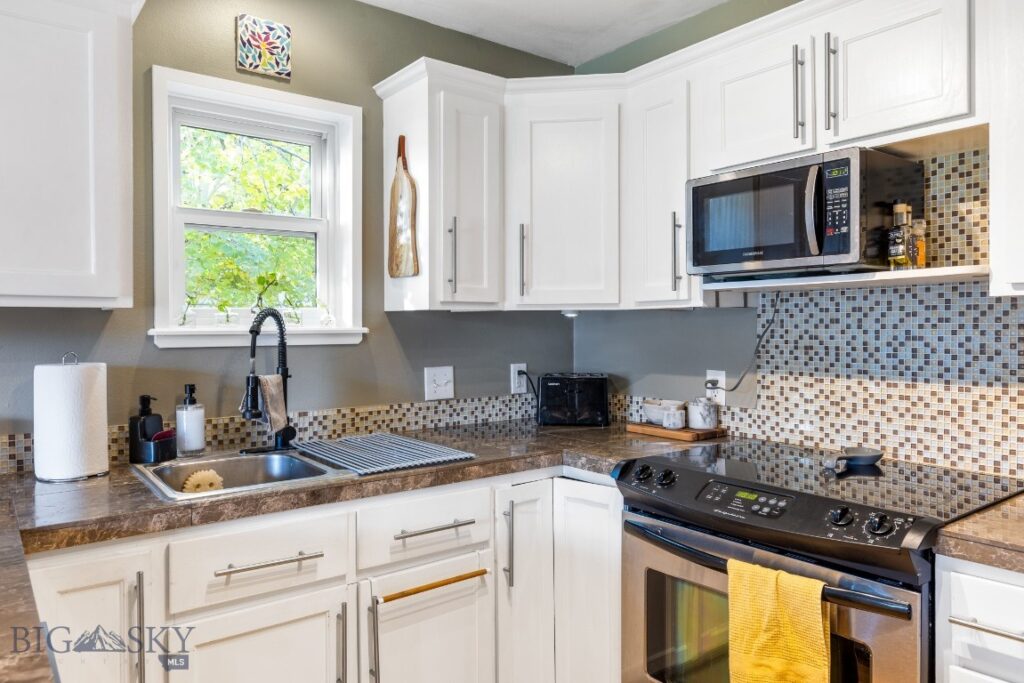 433 N Hunters Way, Bozeman MT 59718