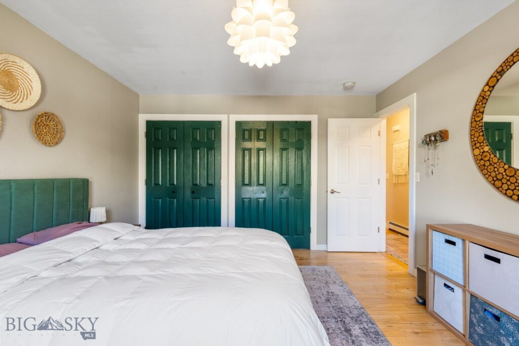 433 N Hunters Way, Bozeman MT 59718