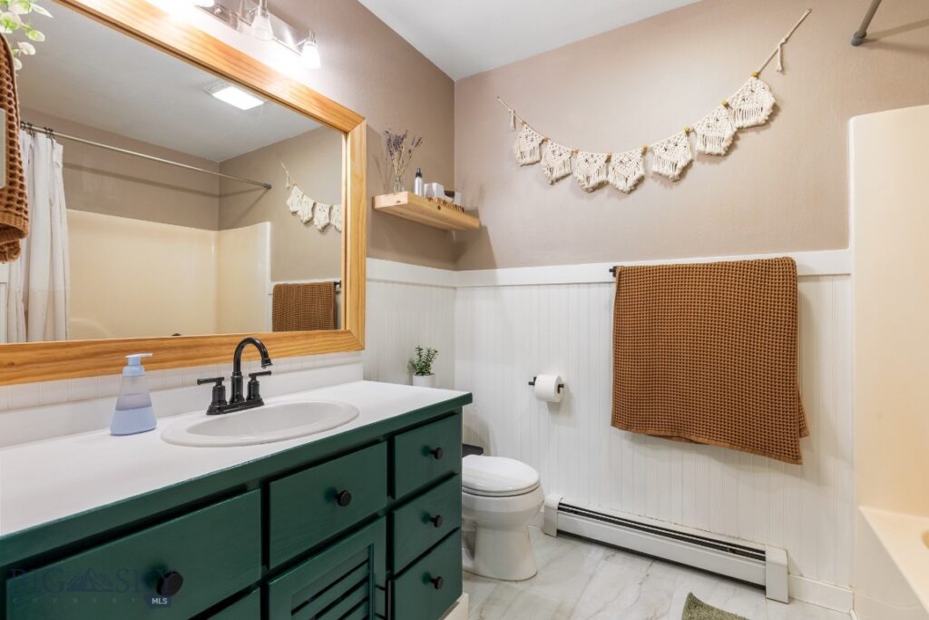 433 N Hunters Way, Bozeman MT 59718