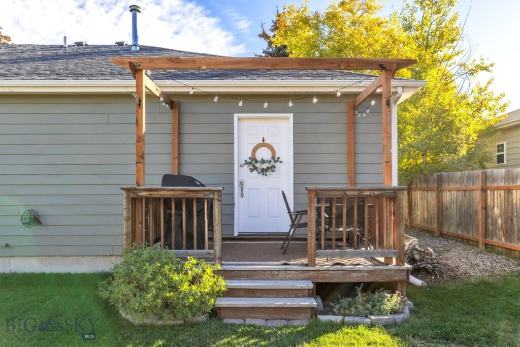 433 N Hunters Way, Bozeman MT 59718