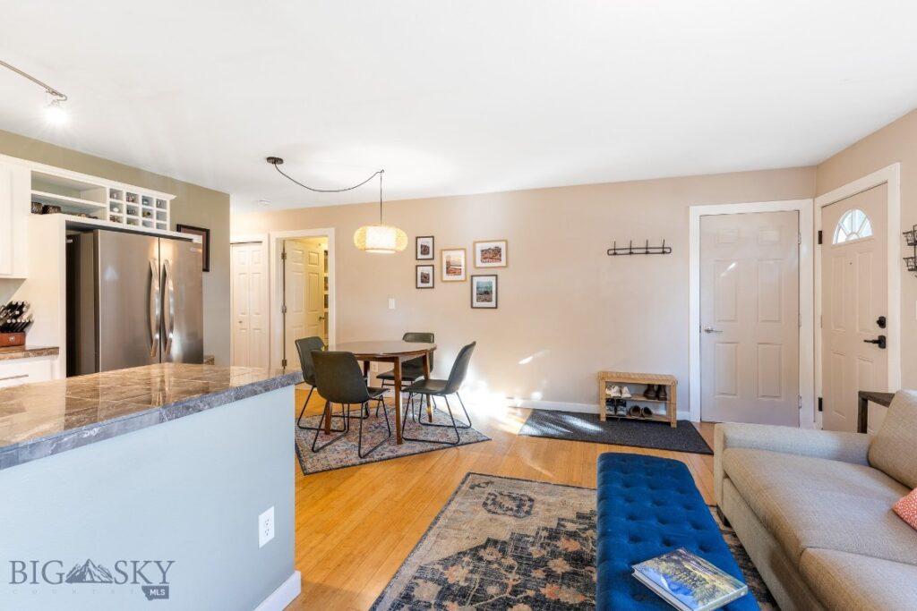 433 N Hunters Way, Bozeman MT 59718