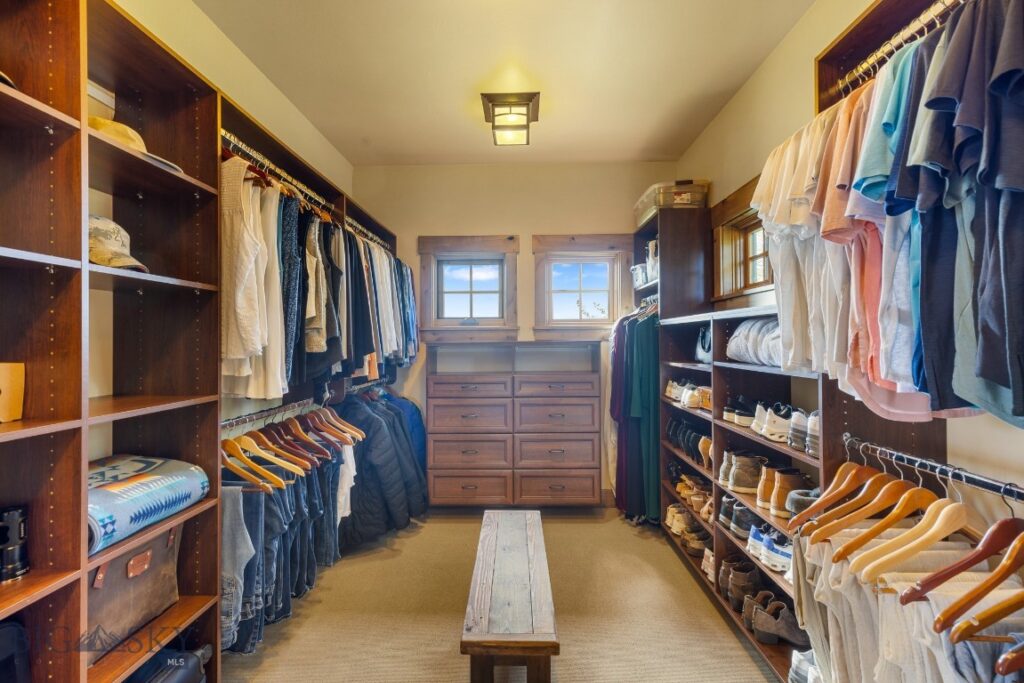 171 Brave Heart Loop, Bozeman MT 59718