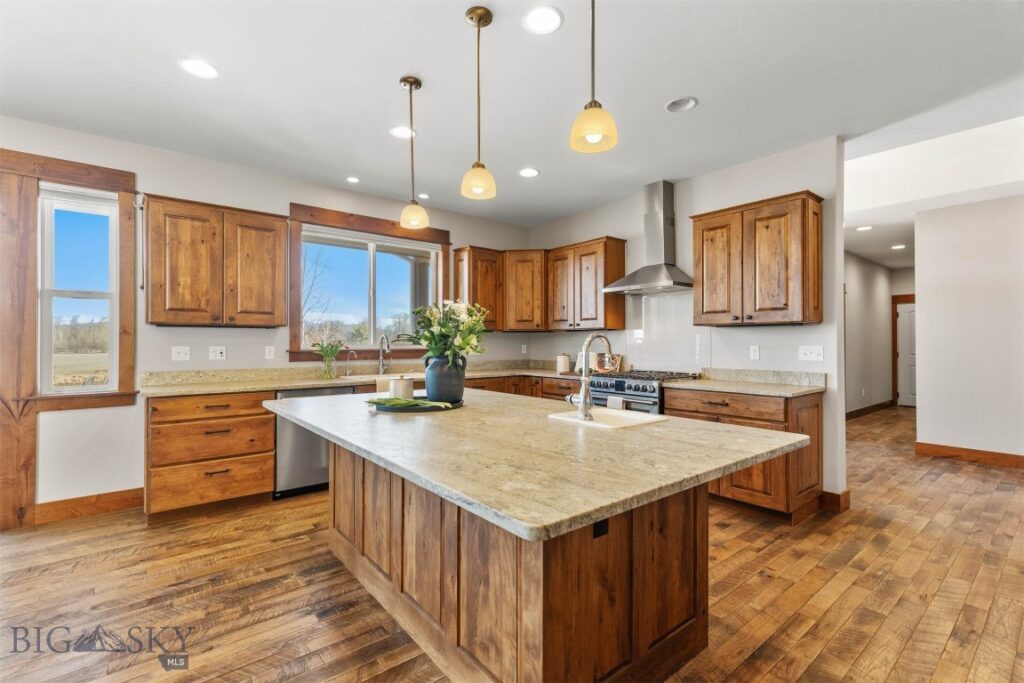 285 Water Fowl Way, Bozeman MT 59718