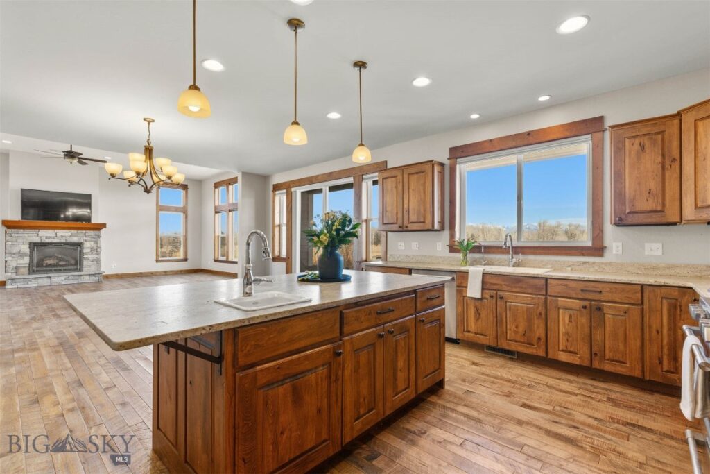 285 Water Fowl Way, Bozeman MT 59718