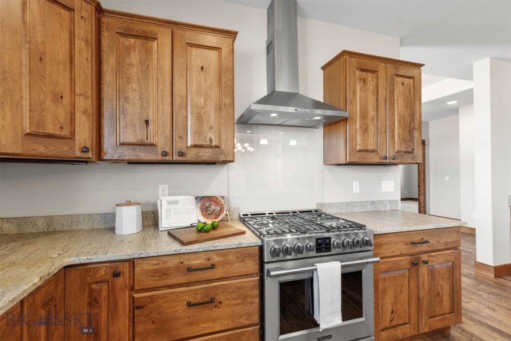 285 Water Fowl Way, Bozeman MT 59718