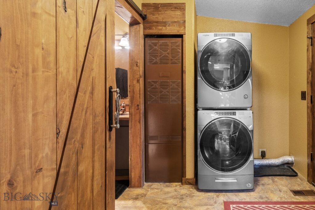 2621 Jackrabbit Lane, Bozeman MT 59718