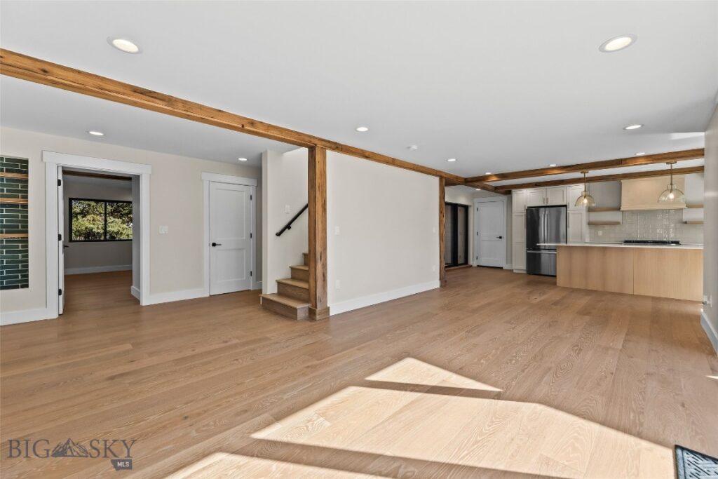 8454 Goldenstein, Bozeman MT 59715