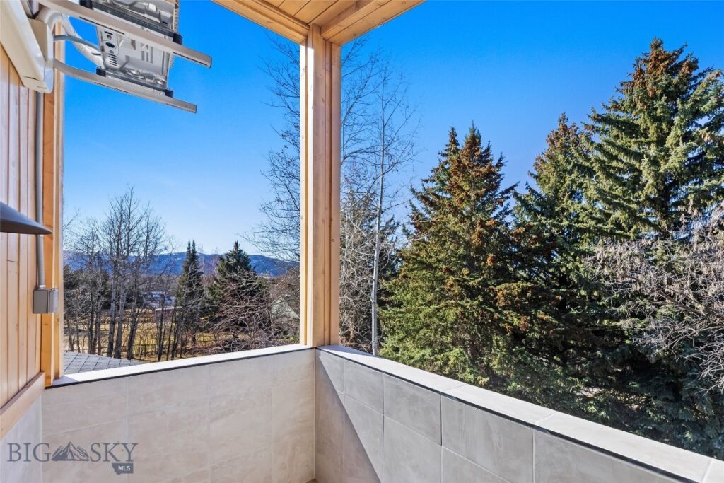 8454 Goldenstein, Bozeman MT 59715