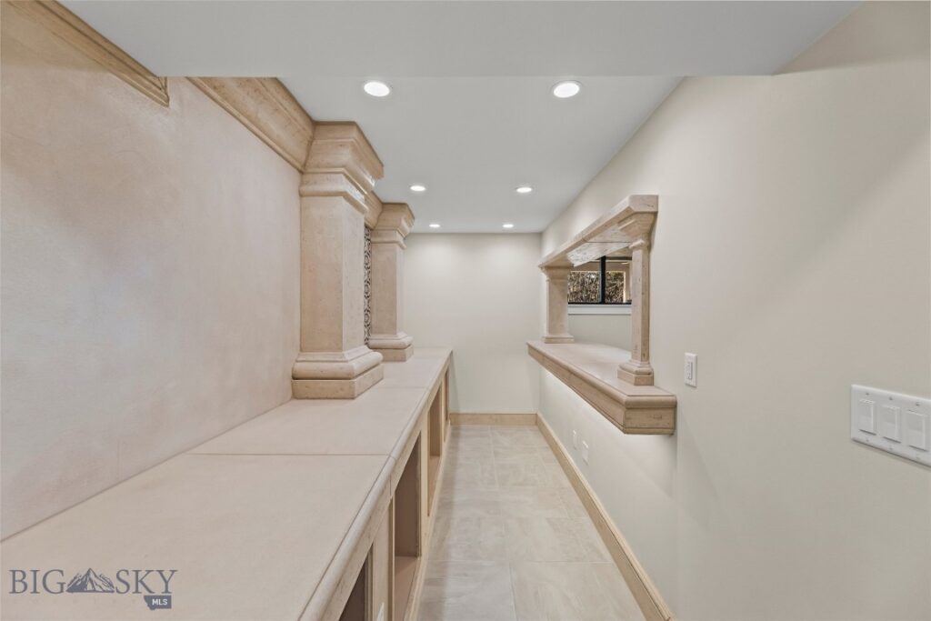 8454 Goldenstein, Bozeman MT 59715