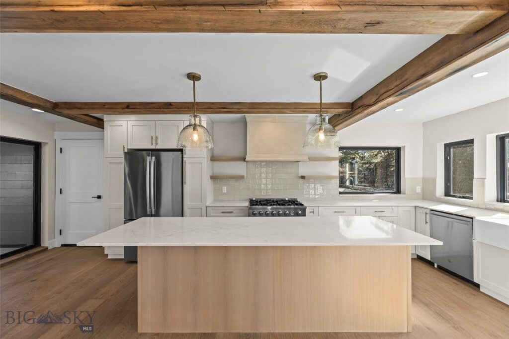 8454 Goldenstein, Bozeman MT 59715