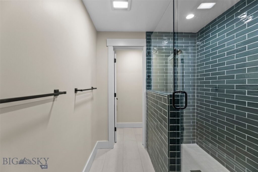 8454 Goldenstein, Bozeman MT 59715