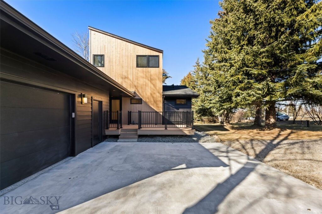 8454 Goldenstein, Bozeman MT 59715