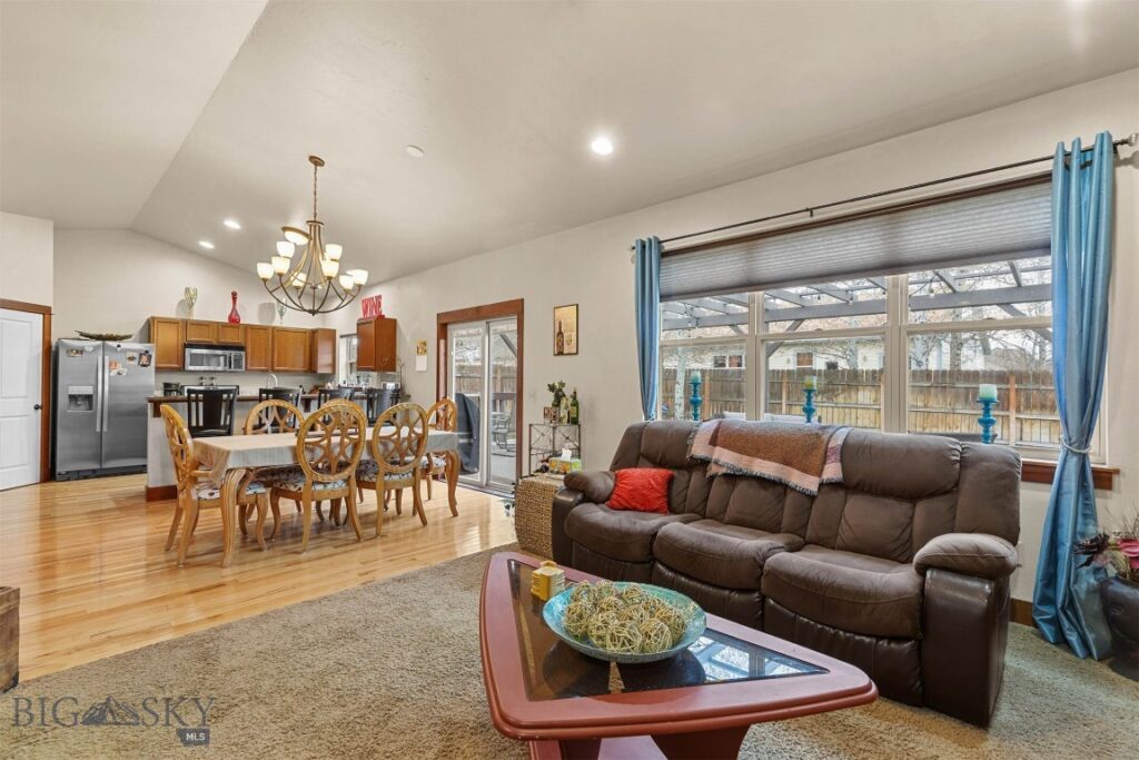 325 Cedar Wood Circle, Bozeman MT 59718