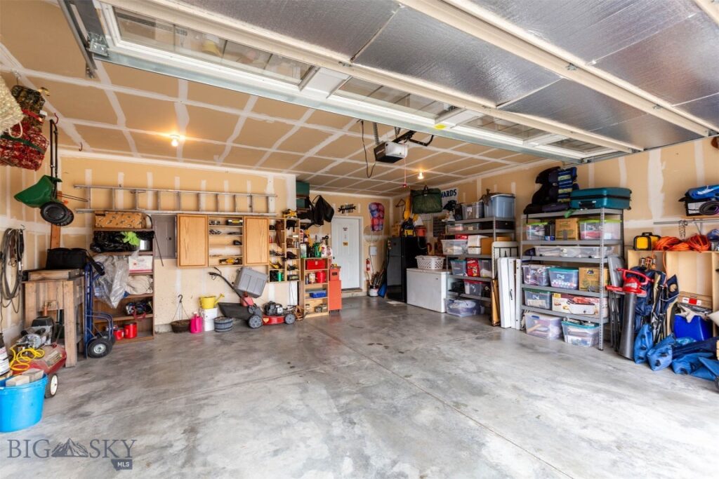 325 Cedar Wood Circle, Bozeman MT 59718