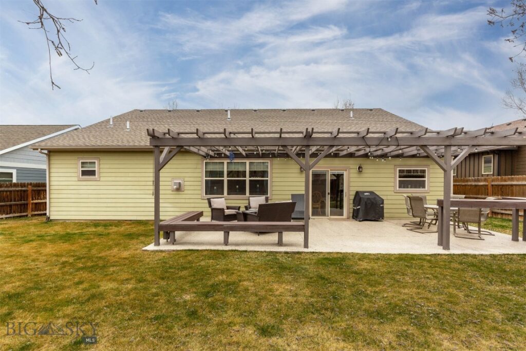 325 Cedar Wood Circle, Bozeman MT 59718
