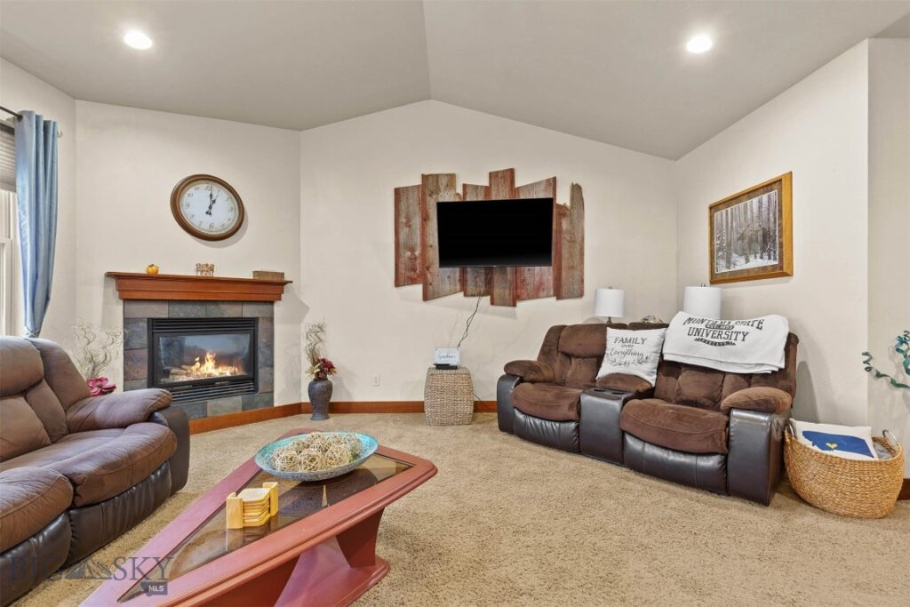 325 Cedar Wood Circle, Bozeman MT 59718