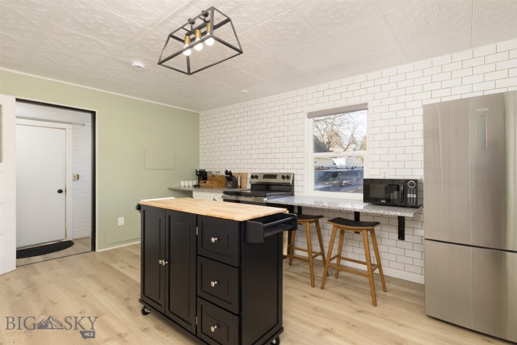 209 S Tracy, Bozeman MT 59715