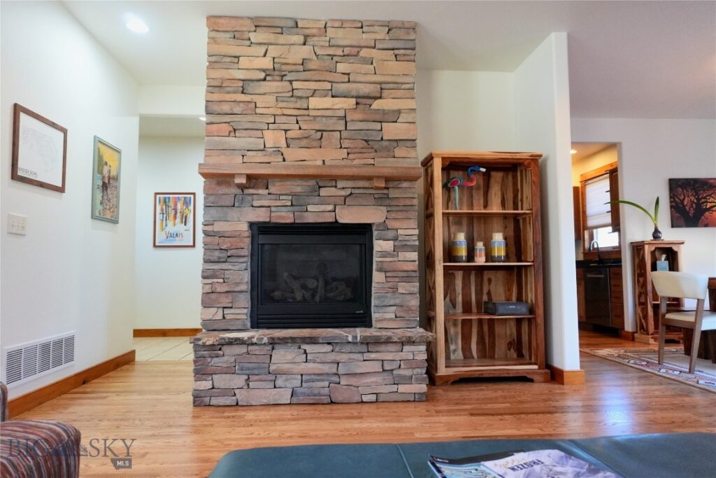 4563 Ethan, Bozeman MT 59718