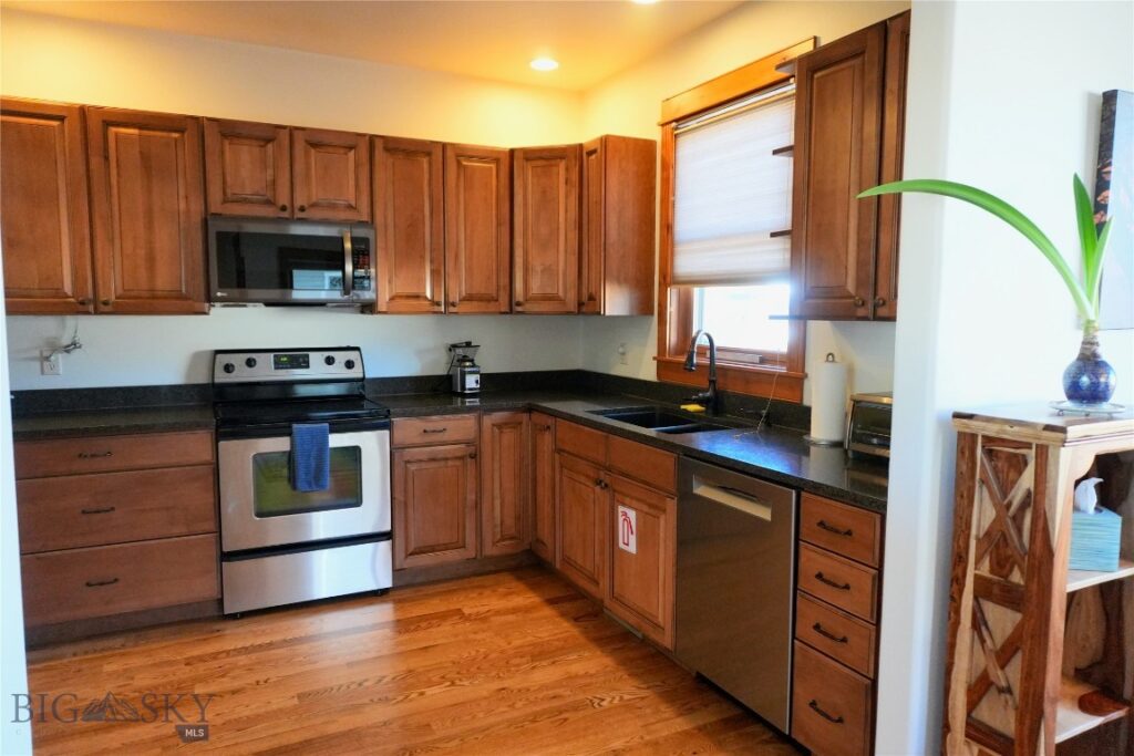 4563 Ethan, Bozeman MT 59718