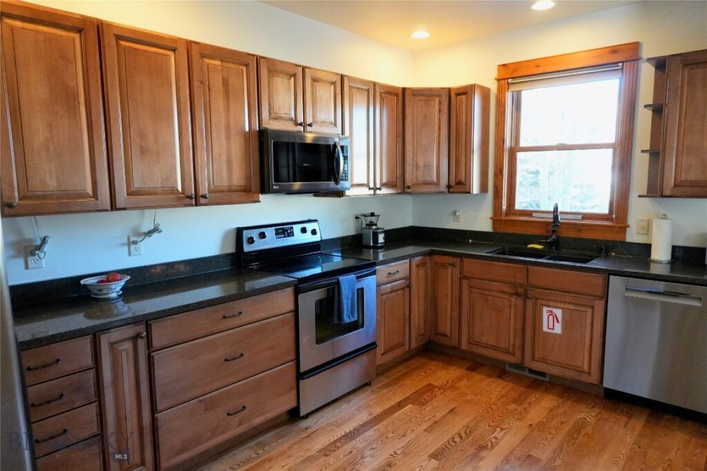 4563 Ethan, Bozeman MT 59718