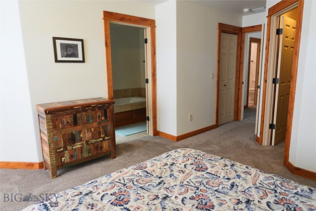 4563 Ethan, Bozeman MT 59718