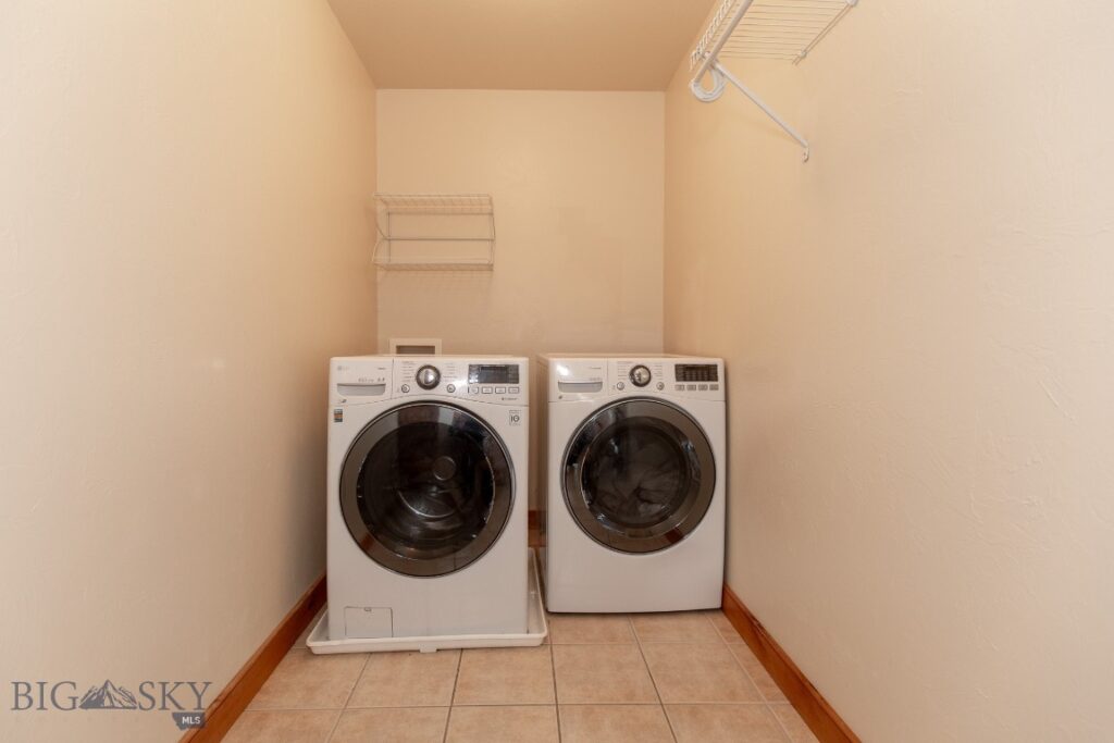 3988 Bosal Street, Bozeman MT 59718