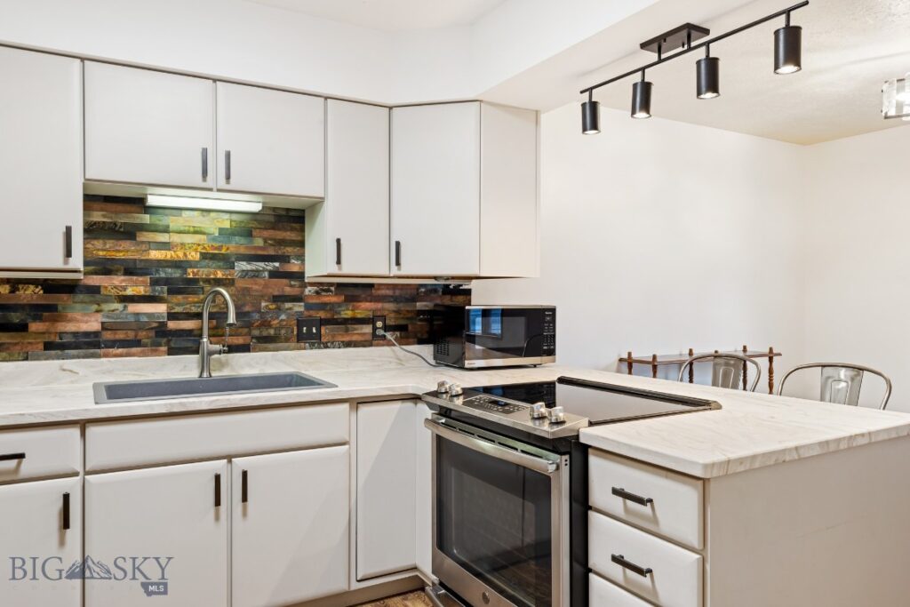 2200 W Dickerson Street, Bozeman MT 59718