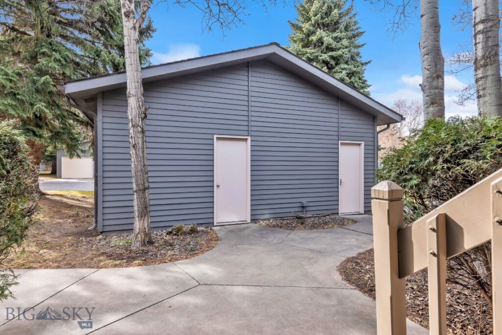 2200 W Dickerson Street, Bozeman MT 59718
