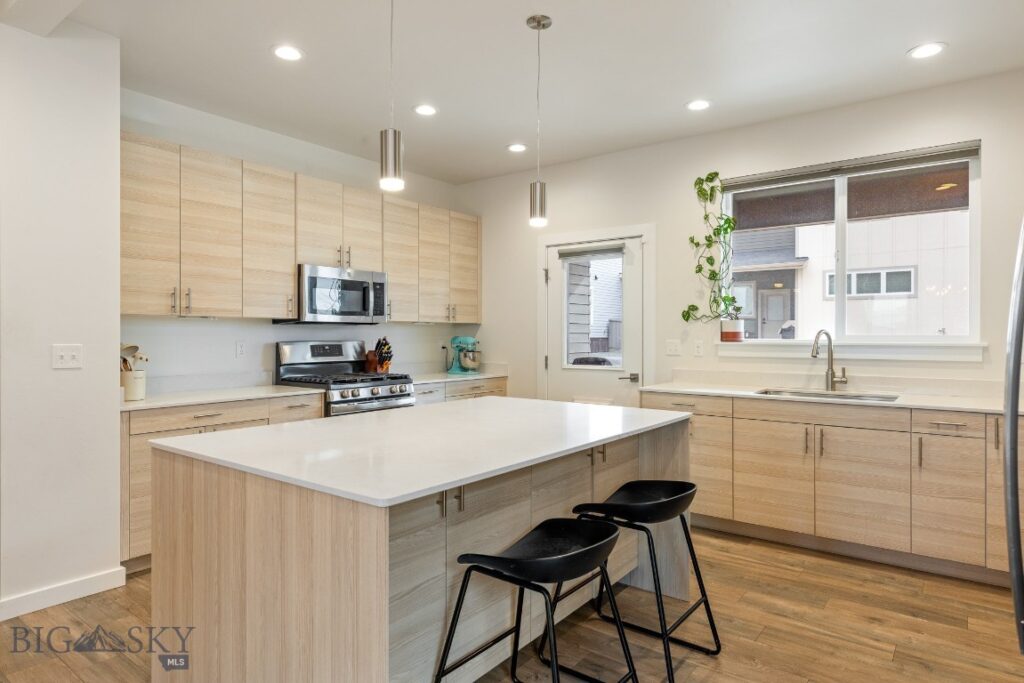 5378 Debour Lane, Bozeman MT 59718