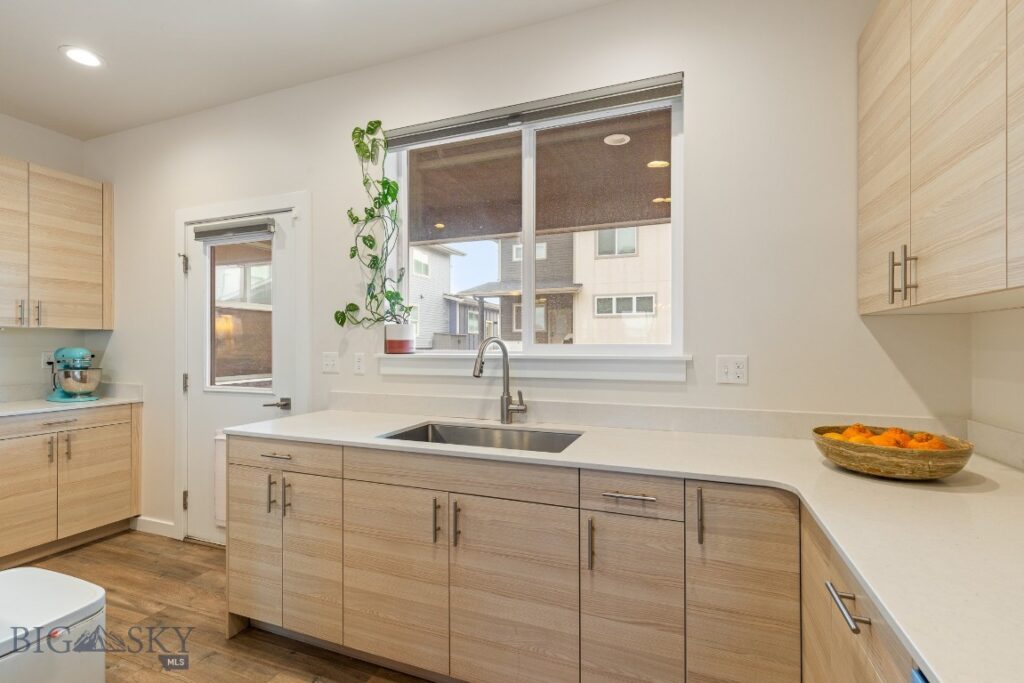 5378 Debour Lane, Bozeman MT 59718